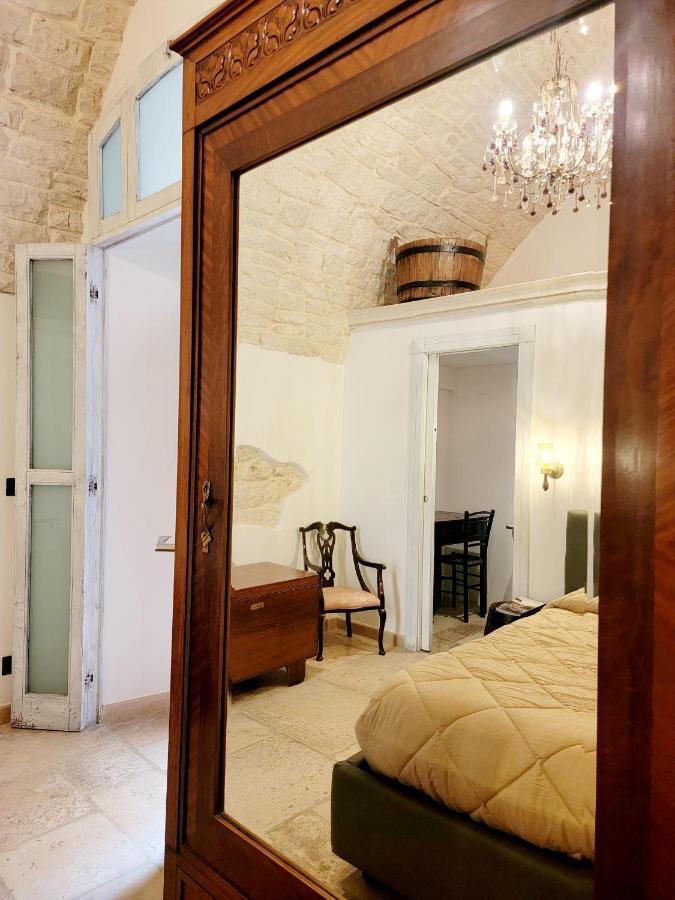 Giovinazzo Historic Apulia Old Town Stone House With Private Patio Apartment Exterior photo