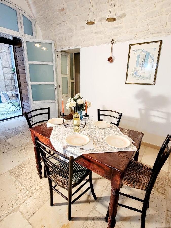 Giovinazzo Historic Apulia Old Town Stone House With Private Patio Apartment Exterior photo